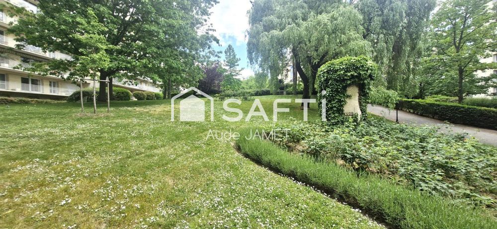 � vendre  Appartement Versailles (78000)