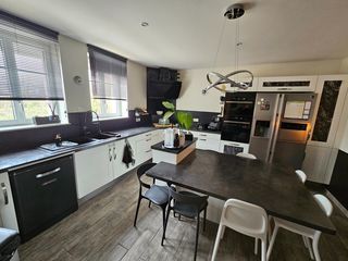  Maison � vendre 9 pi�ces 206 m�