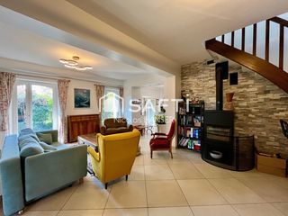  Maison � vendre 7 pi�ces 195 m�