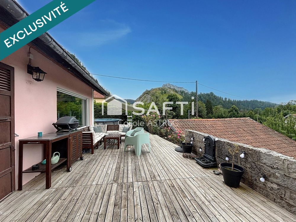 � vendre  Maison La Cluse-et-Mijoux (25300)