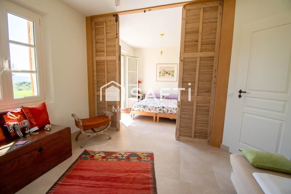 � vendre  Maison Lauris (84360)