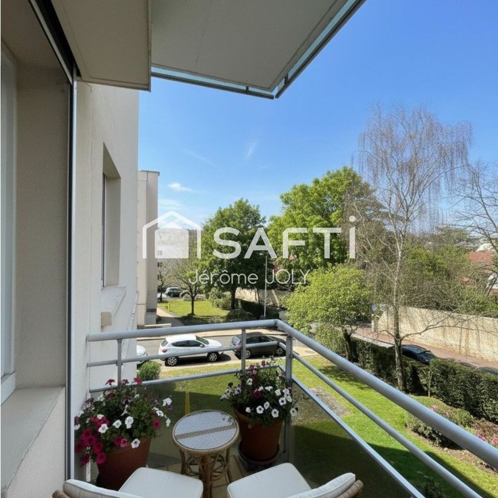 � vendre  Appartement Saint-Germain-en-Laye (78100)