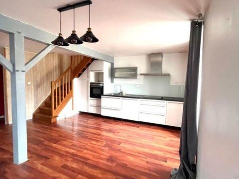   T3 Duplex coeur de bourg Missillac Appartement - 3 pi�ce(s) - 59 m�