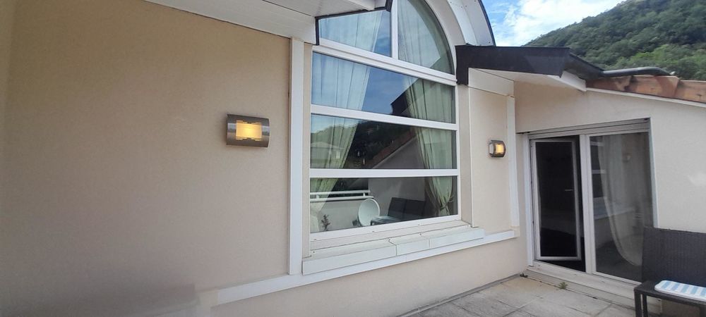 � vendre  Maison Divonne-les-Bains (01220)