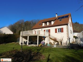  Maison � vendre 8 pi�ces 210 m�