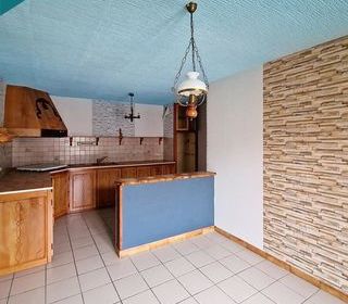  Maison � vendre 9 pi�ces 275 m�