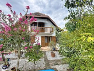  Maison � vendre 6 pi�ces 232 m�