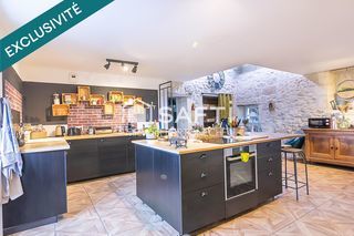  Maison � vendre 5 pi�ces 217 m�