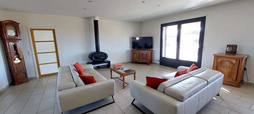 � vendre  Maison Figeac (46100)