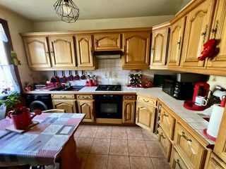  Maison � vendre 9 pi�ces 227 m�