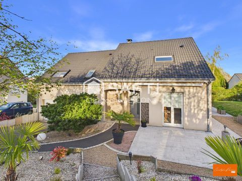   Superbe maison familiale r�nov�e  136 m�  Terrain 606 m�  Mayenne  SANS TRAVAUX Maison - 7 pi�ce(s) - 135 m�