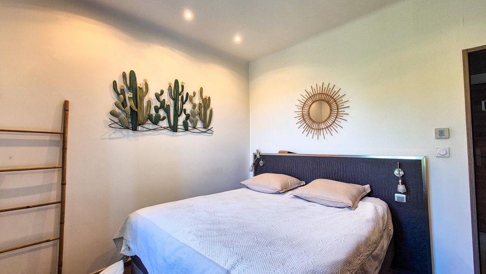 � vendre  Maison Saint-Rapha�l (83700)