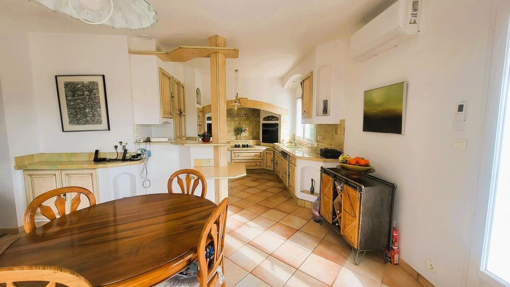 � vendre  Maison Marseille 11