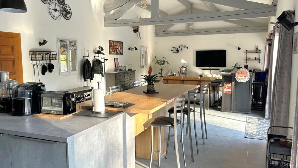 � vendre  Maison Tourves (83170)