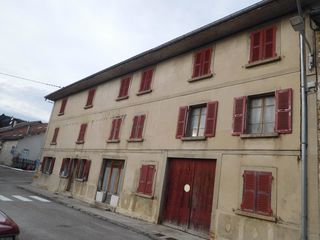  Immeuble � vendre 660 m�