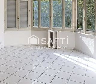  Appartement � vendre 5 pi�ces 92 m�