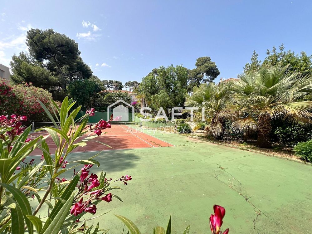 � vendre  Maison Sanary-sur-Mer (83110)