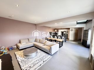  Maison � vendre 8 pi�ces 225 m�