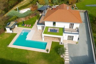  Maison � vendre 8 pi�ces 217 m�