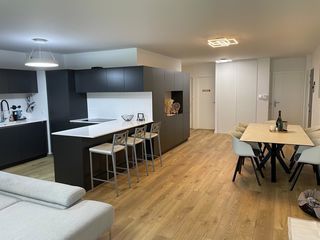  Appartement � vendre 4 pi�ces 97 m�