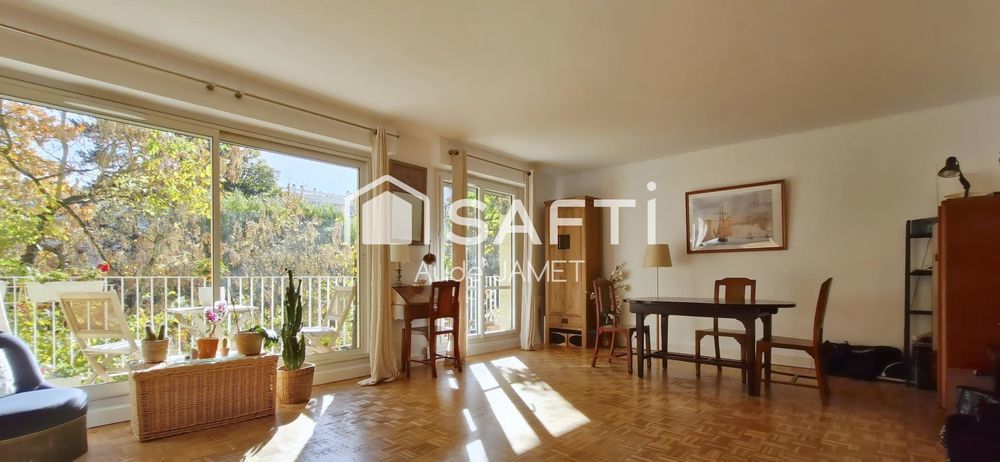 � vendre  Appartement Versailles (78000)