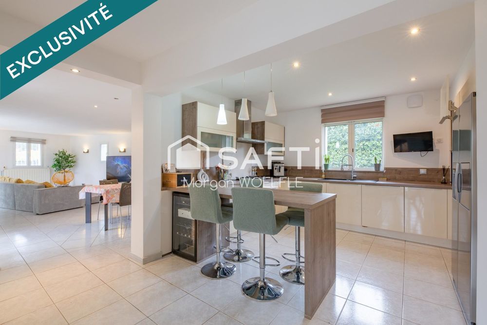 � vendre  Maison Bagnols-en-For�t (83600)