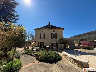  Maison � vendre 8 pi�ces 308 m�