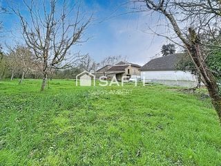  Maison � vendre 8 pi�ces 332 m�