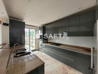  Maison � vendre 6 pi�ces 158 m�