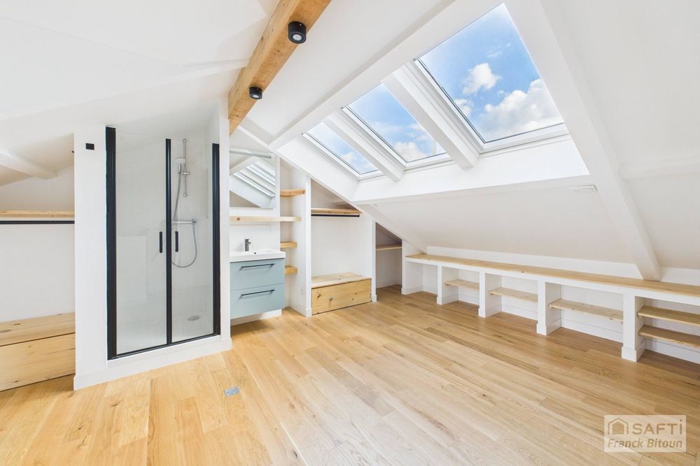 � vendre  Maison Courbevoie (92400)