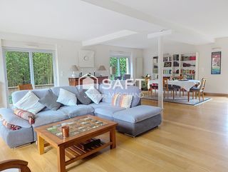  Maison � vendre 7 pi�ces 230 m�