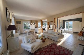  Maison � vendre 8 pi�ces 182 m�