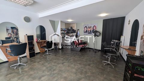 SALON DE COIFFURE DE 90 M&sup2; ENTRE SAINT JEAN D'ANGELY ET COGNAC 28900 17770 Brizambourg