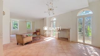  Maison � vendre 7 pi�ces 245 m�