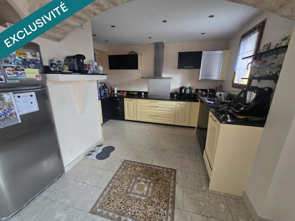 � vendre  Maison Chamb�ry (73000)