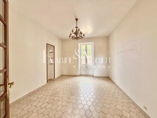  Maison � vendre 10 pi�ces 150 m�