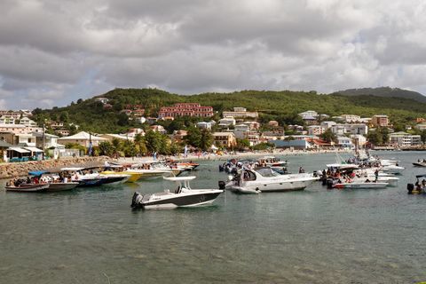 Ensemble Immobilier Les Trois-Ilets 97229. 900000 97229 Les trois-ilets