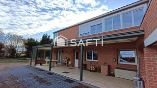  Maison � vendre 9 pi�ces 190 m�