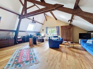  Maison � vendre 7 pi�ces 240 m�