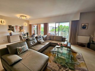  Appartement � vendre 4 pi�ces 125 m�