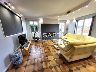  Maison � vendre 8 pi�ces 223 m�