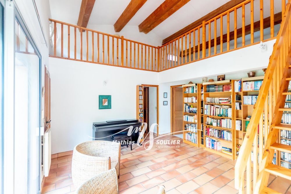 � vendre  Maison Cabri�s (13480)