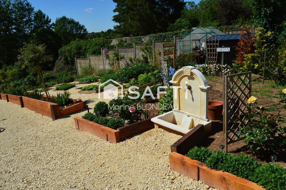 � vendre  Maison Ch�teaumeillant (18370)