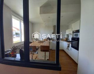  Maison � vendre 8 pi�ces 180 m�