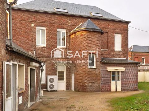   A louer maison 153m� avec local commercial 36m� Maison - 5 pi�ce(s) - 159 m�
