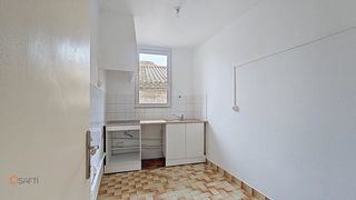  Immeuble � vendre 115 m�