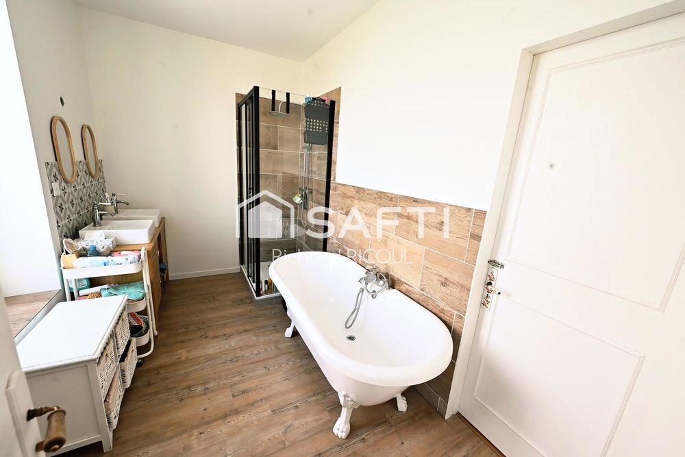 � vendre  Maison Petiville (14390)