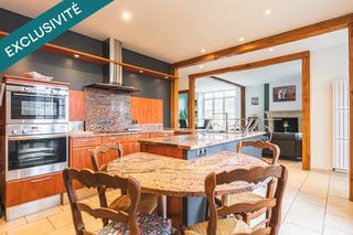  Maison � vendre 7 pi�ces 198 m�