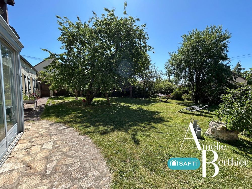 � vendre  Maison Montfort-l'Amaury (78490)