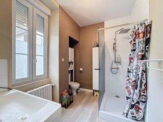  Maison � vendre 8 pi�ces 226 m�